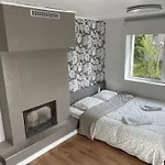 Seaside Retreat With Hot Tub,sauna, Pool & Bbq * Lao