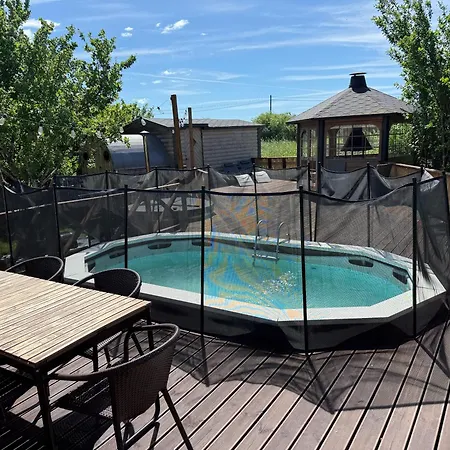 Seaside Retreat With Hot Tub,sauna, Pool & Bbq Semesterbostad Lao