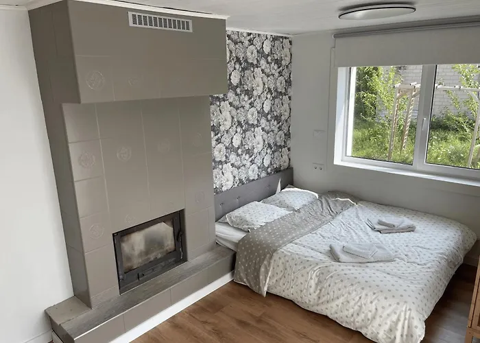 Seaside Retreat With Hot Tub,sauna, Pool & Bbq * Lao