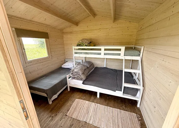 Seaside Retreat With Hot Tub,sauna, Pool & Bbq * Lao